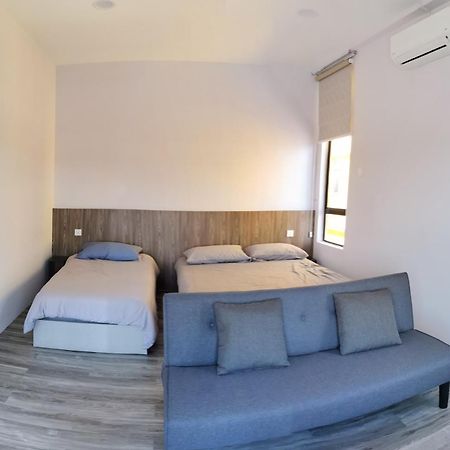 Mersingfirstfloor丰盛港二楼民宿 المظهر الخارجي الصورة