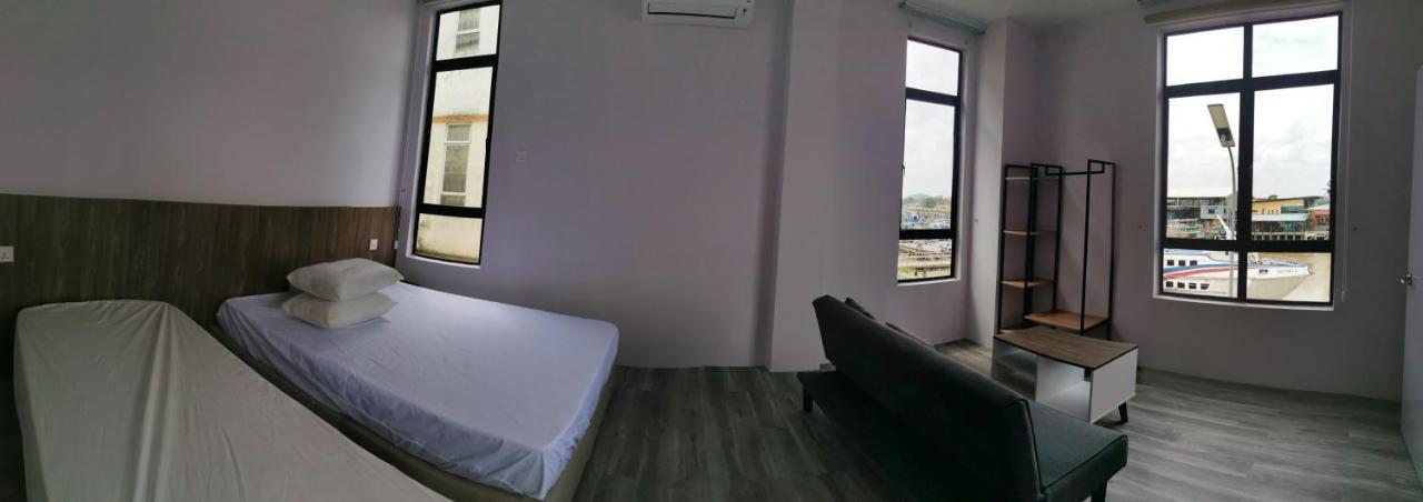 Mersingfirstfloor丰盛港二楼民宿 المظهر الخارجي الصورة